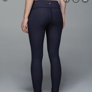Lululemon wunder under pant- denim luon naval blue
